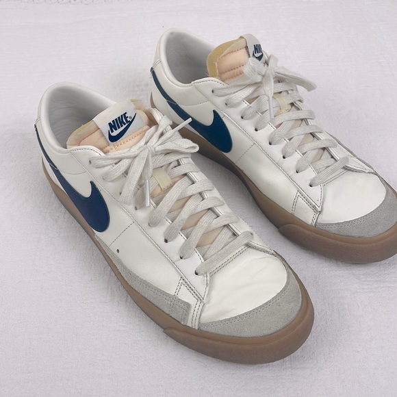 Nike Other - Nike mens low blazer ‘77 sneakers size 11 navy swoosh grey suede tan gum sole